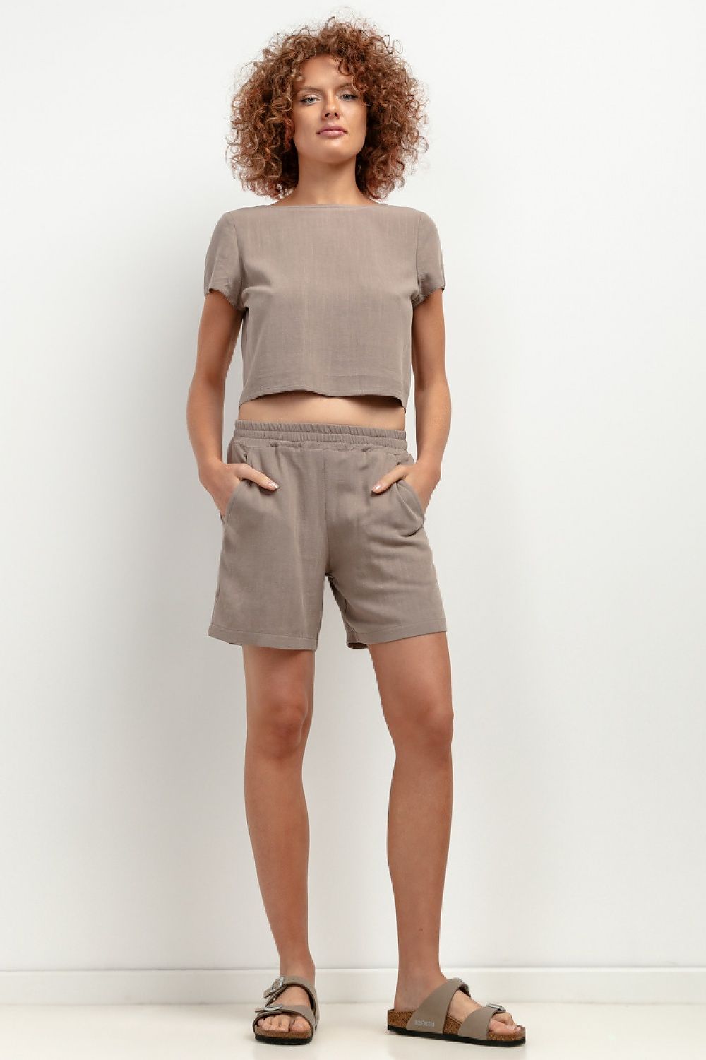 Shorts model 198560 Tessita