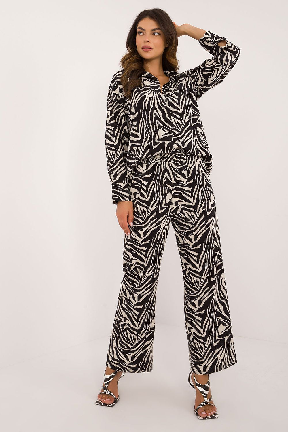 Set model 200213 Italy Moda