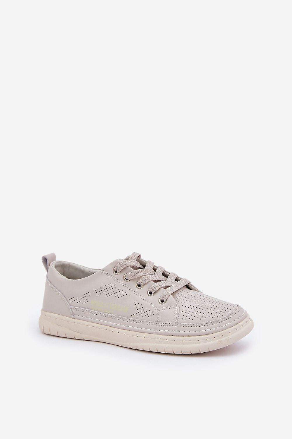 Sneakers model 208321 Step in style