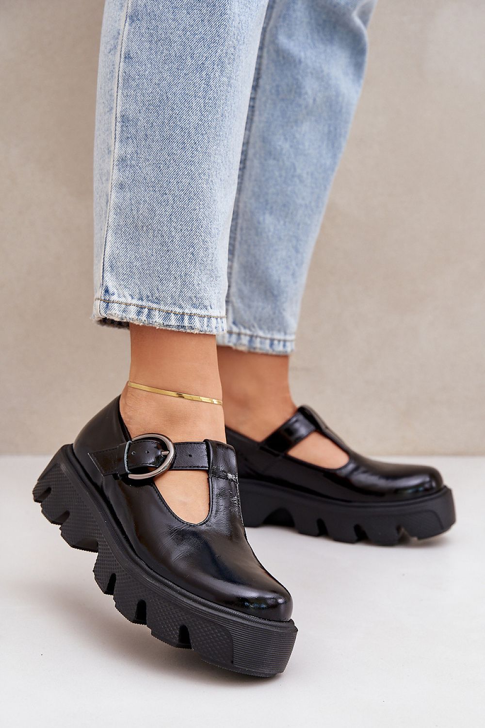 Platform shoes model 208331 Step in style