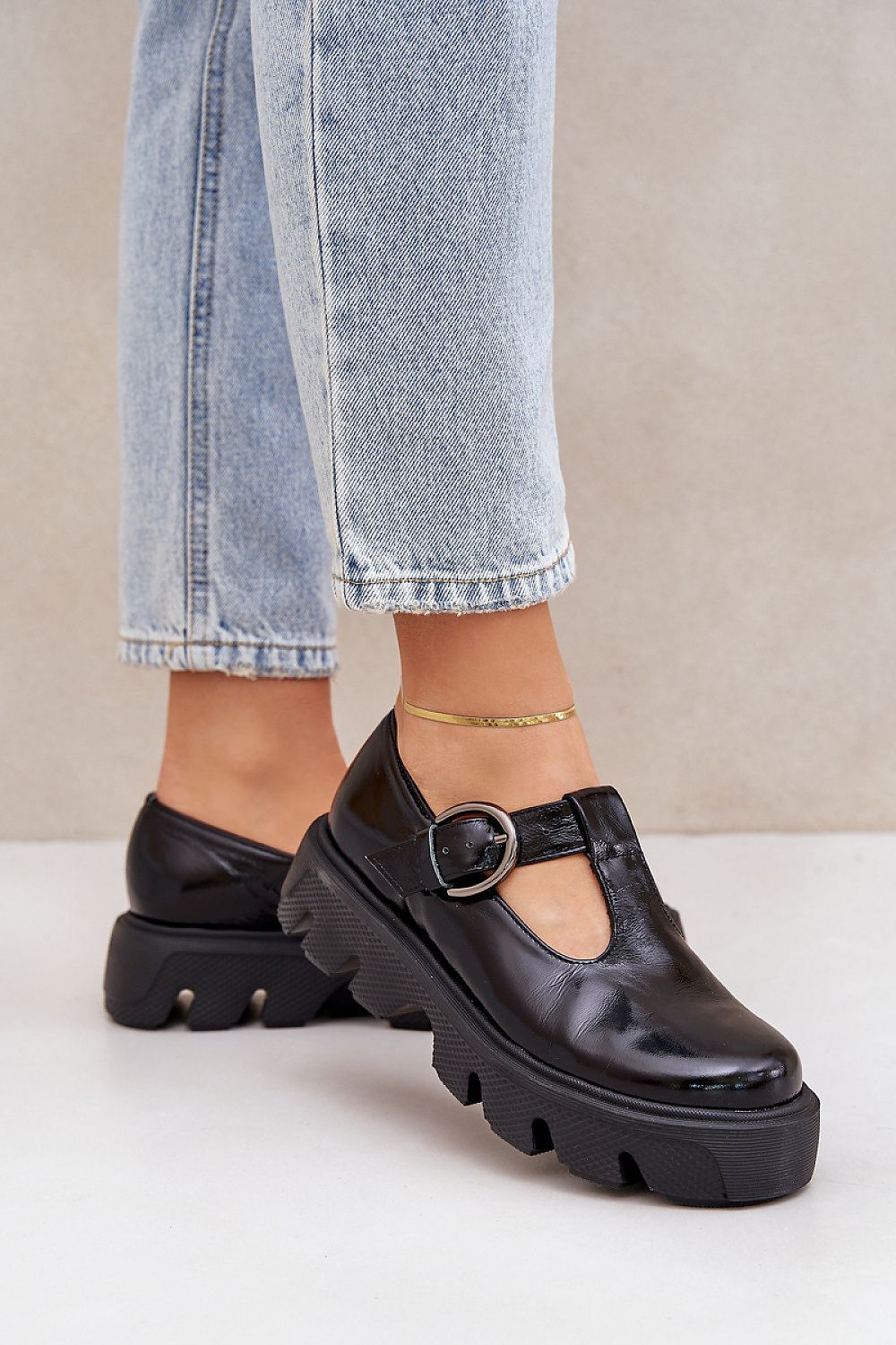 Platform shoes model 208331 Step in style