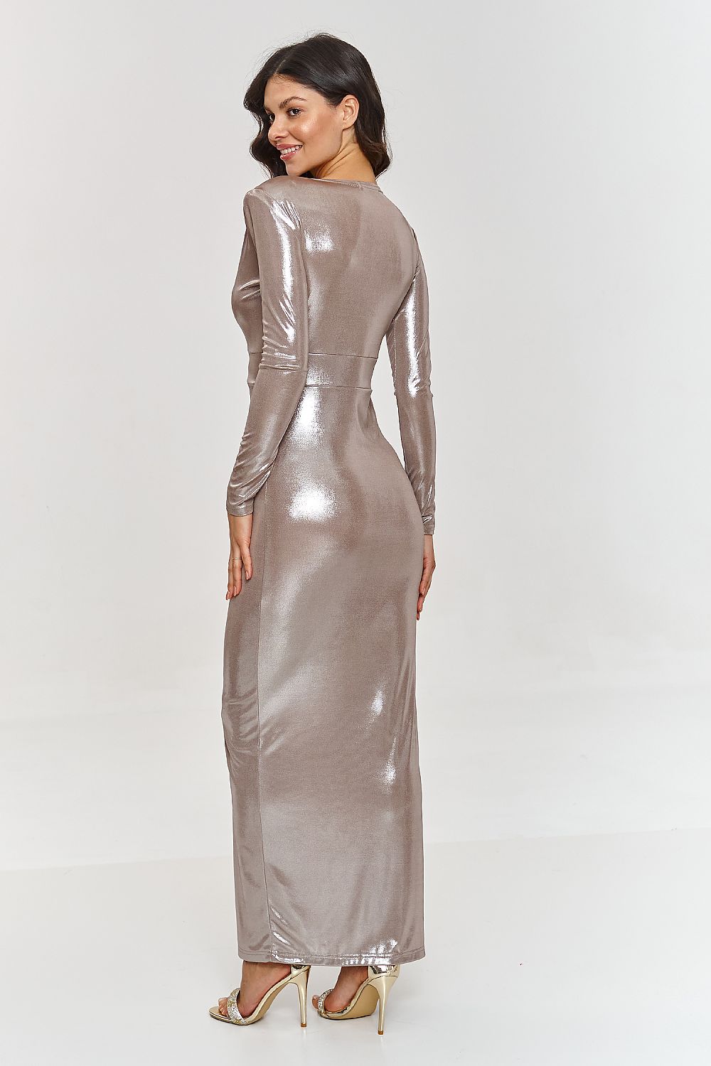 Long dress model 209578 Makadamia