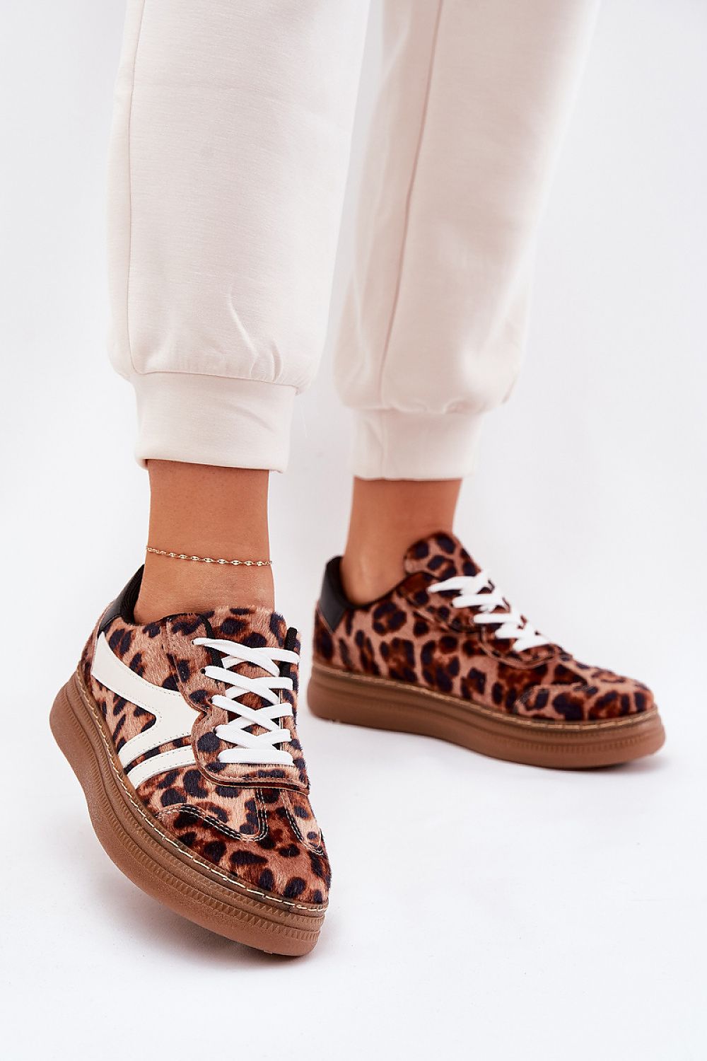 Platform sneakers model 211004 Step in style