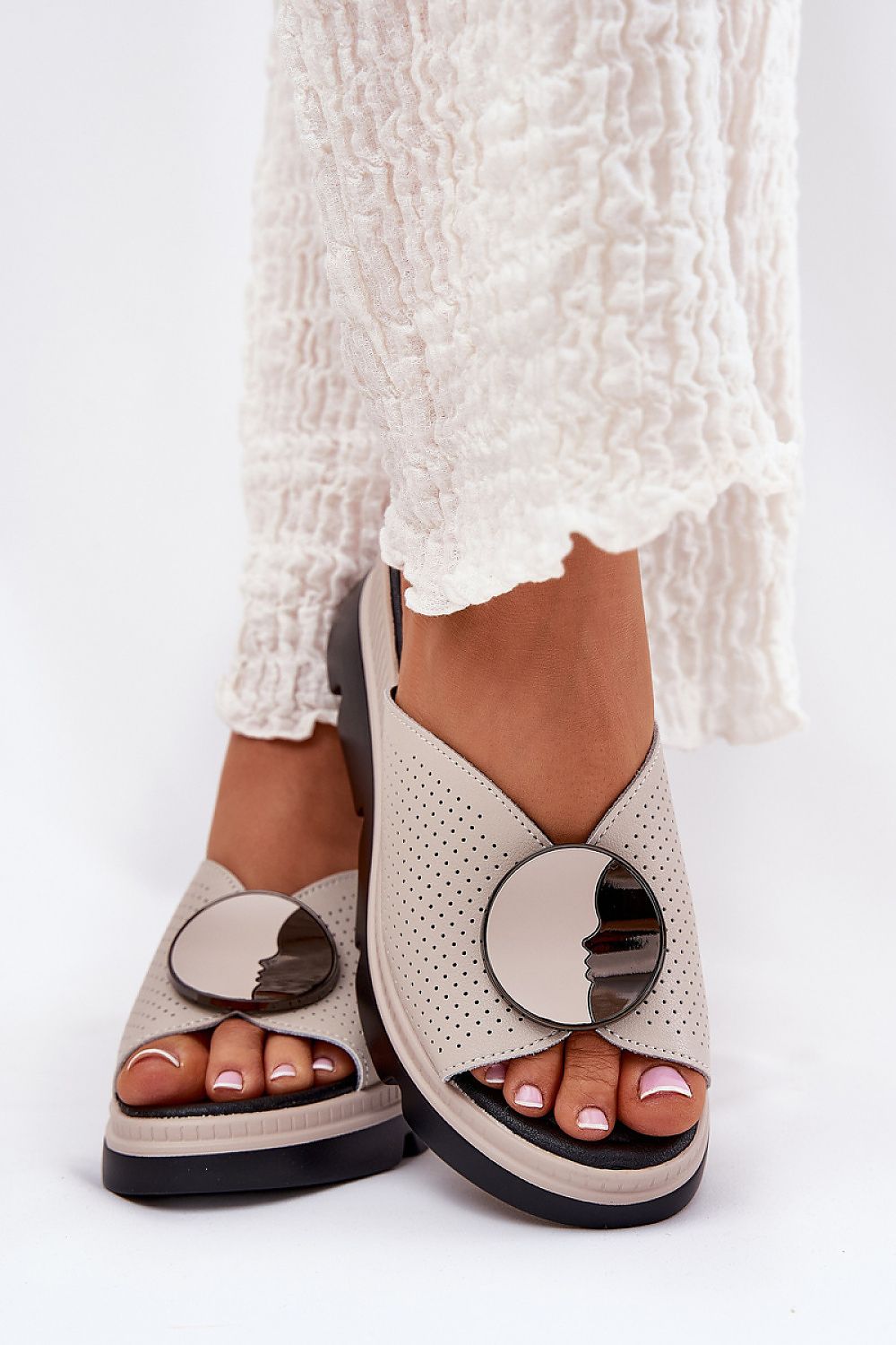 Buskin model 211673 Step in style