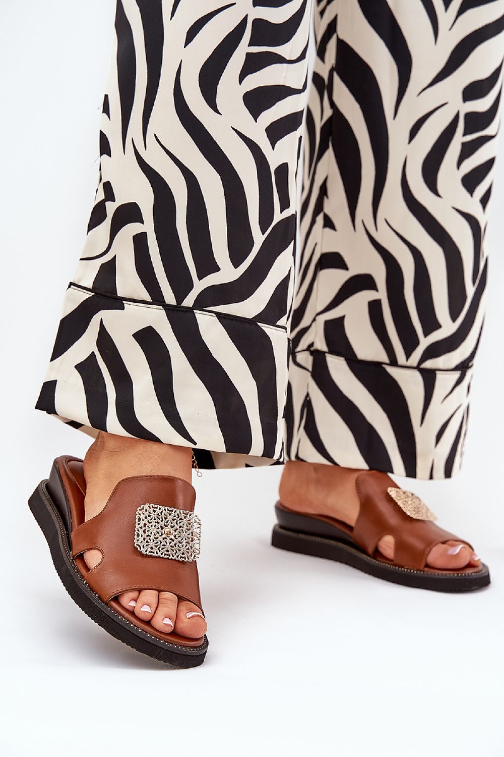 Buskin model 212888 Step in style