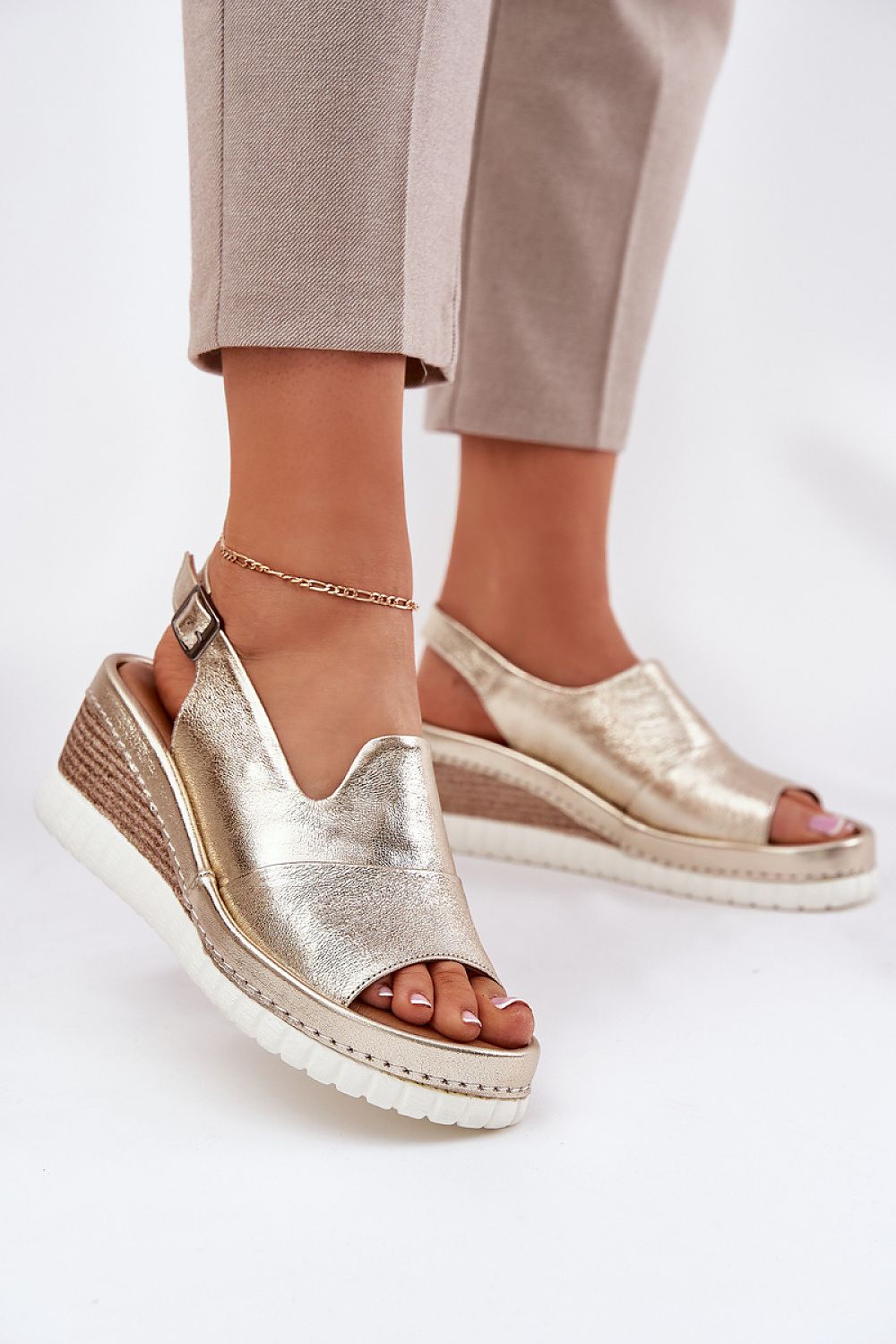 Buskin model 212899 Step in style