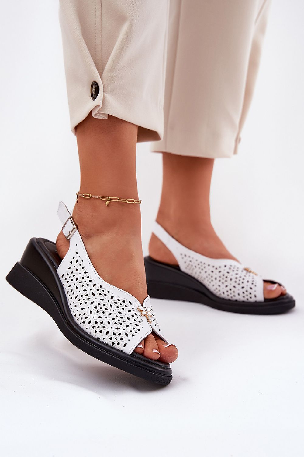 Buskin model 213013 Step in style