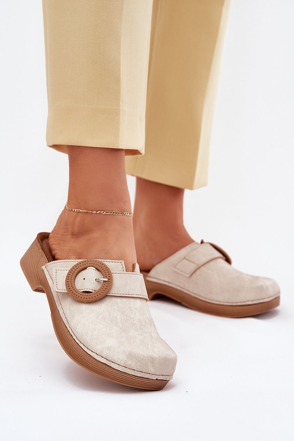 Flip-flops model 214751 Step in style