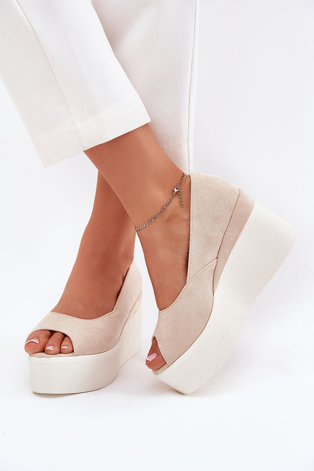 Buskin model 215009 Step in style