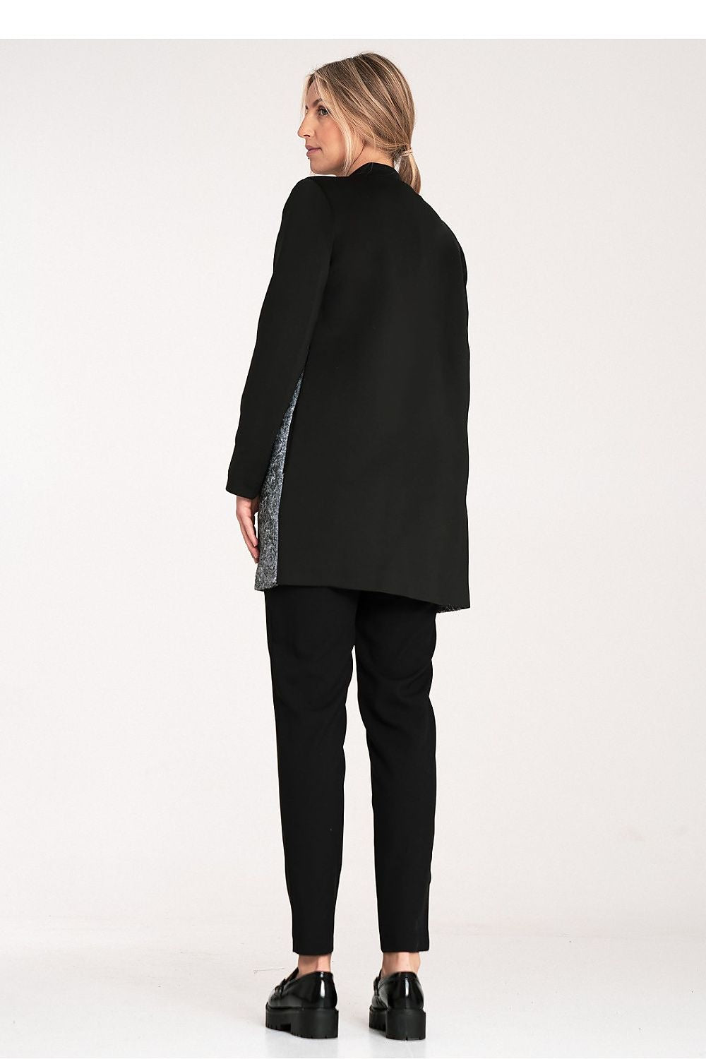 Coat model 217066 Figl