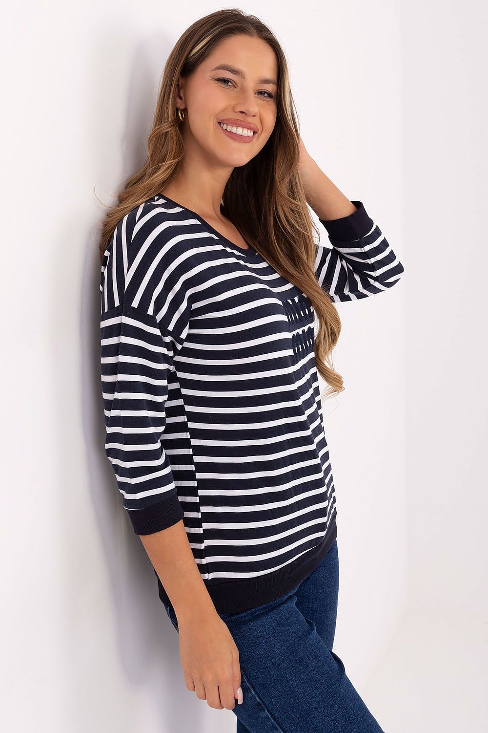 Blouse model 217310 Relevance
