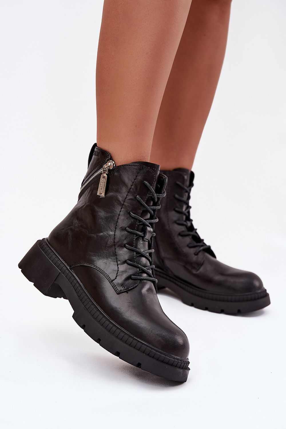 Bootie model 218065 Step in style