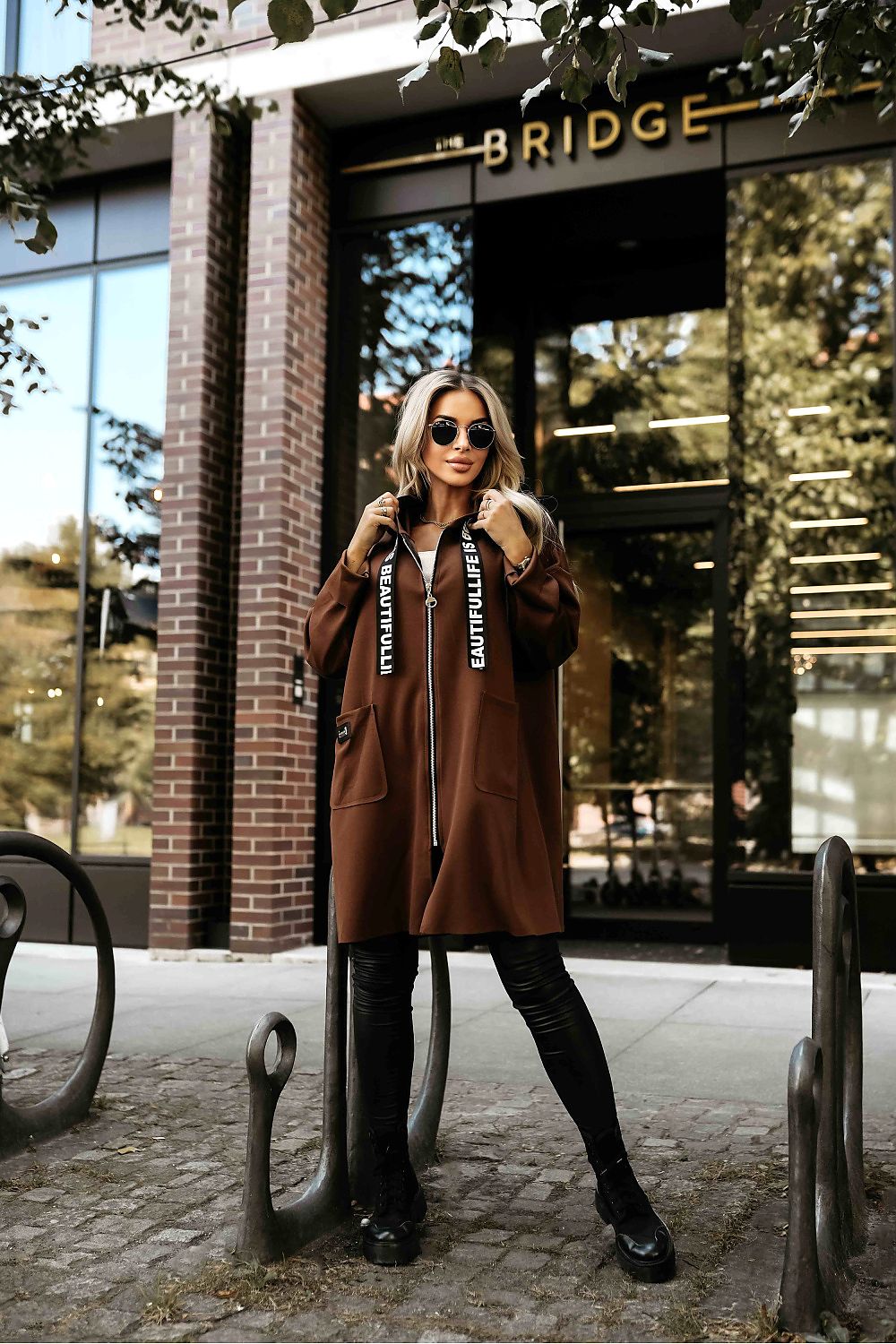 Coat model 218113 Numoco