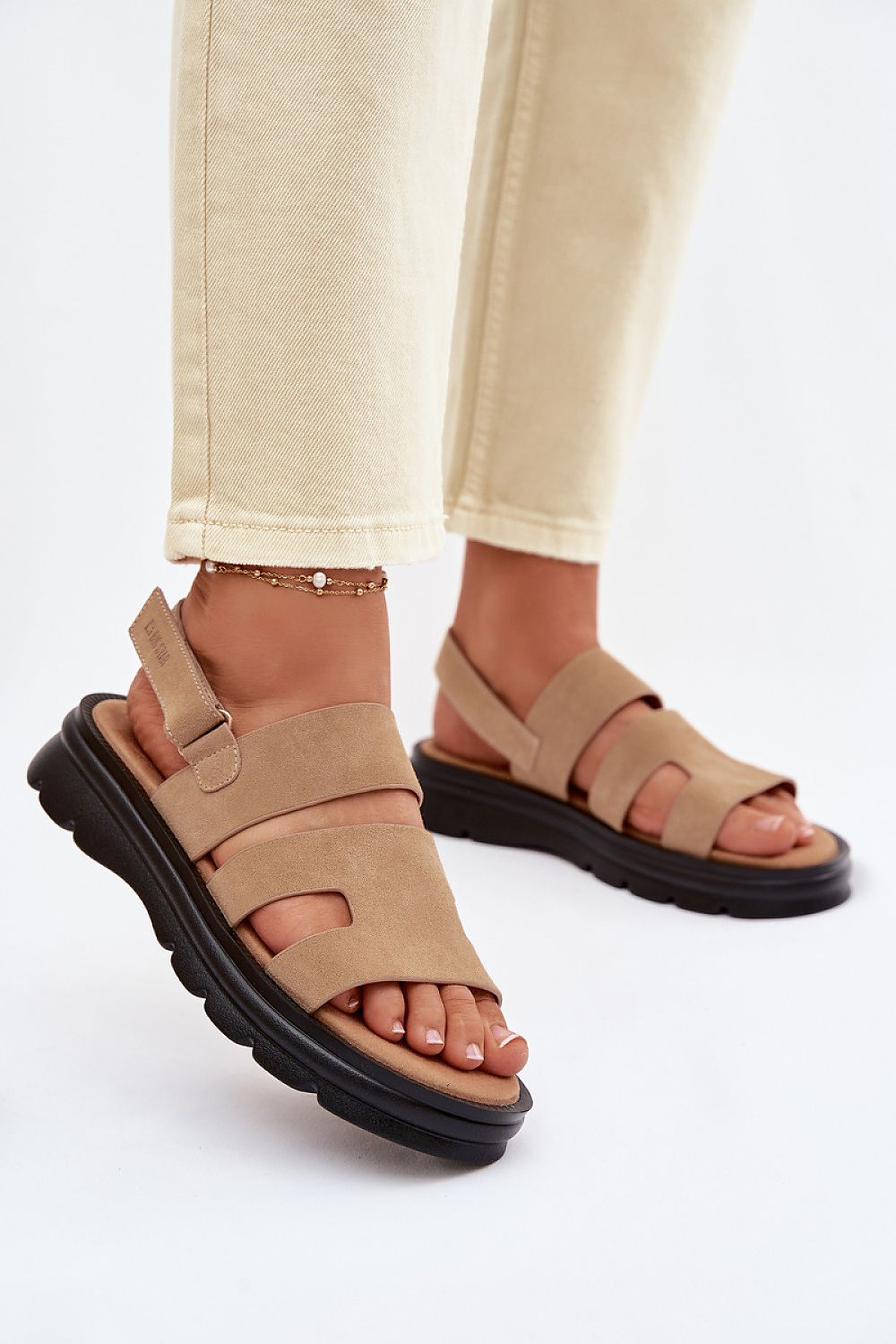 Sandals model 225949 Step in style