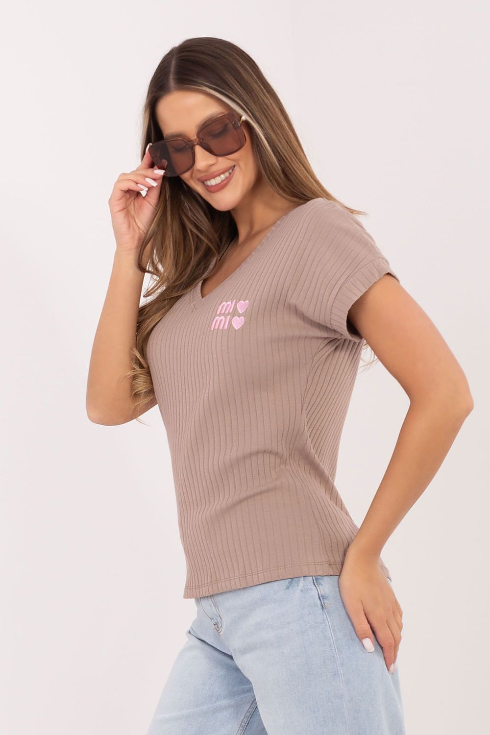 Blouse model 226141 Relevance