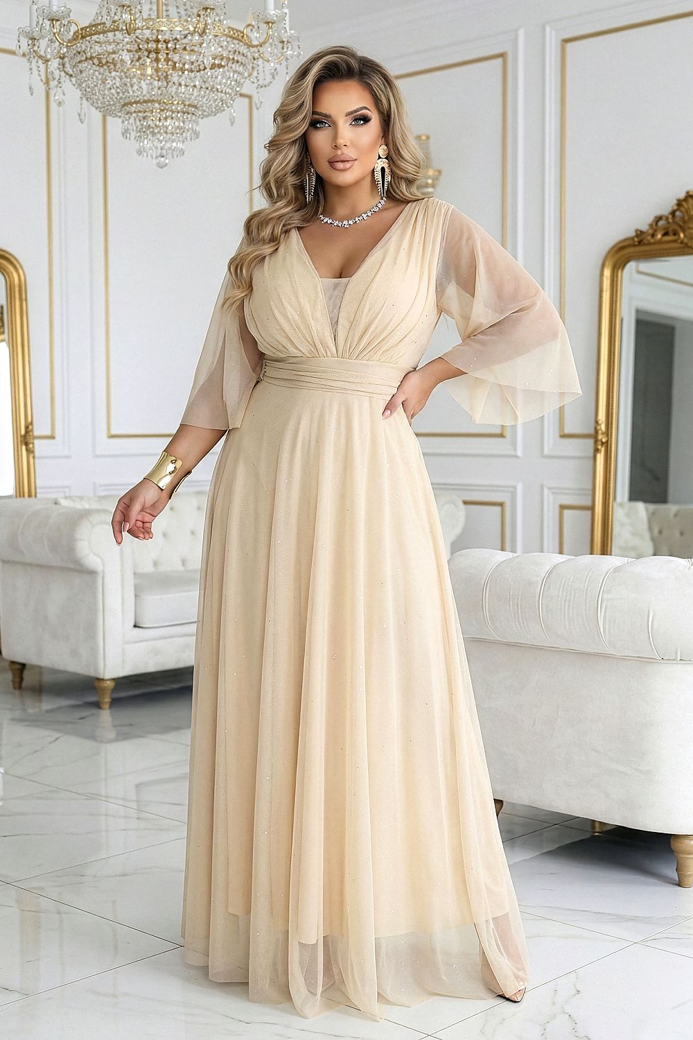 Long dress model 227124 Numoco