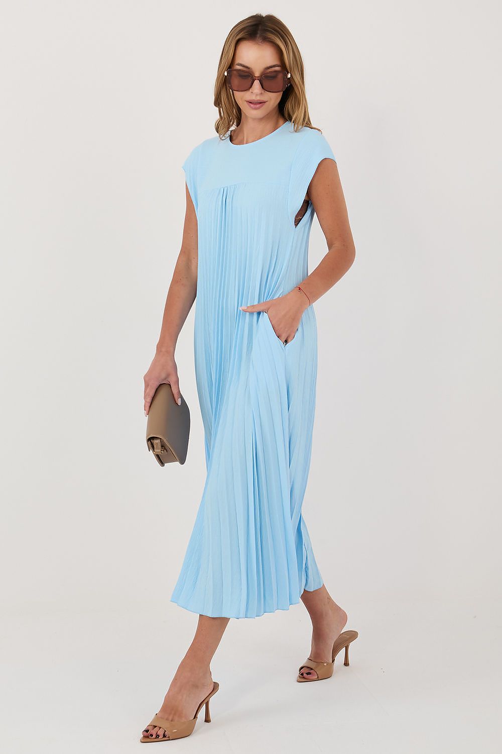 Daydress model 227375 Rue Paris