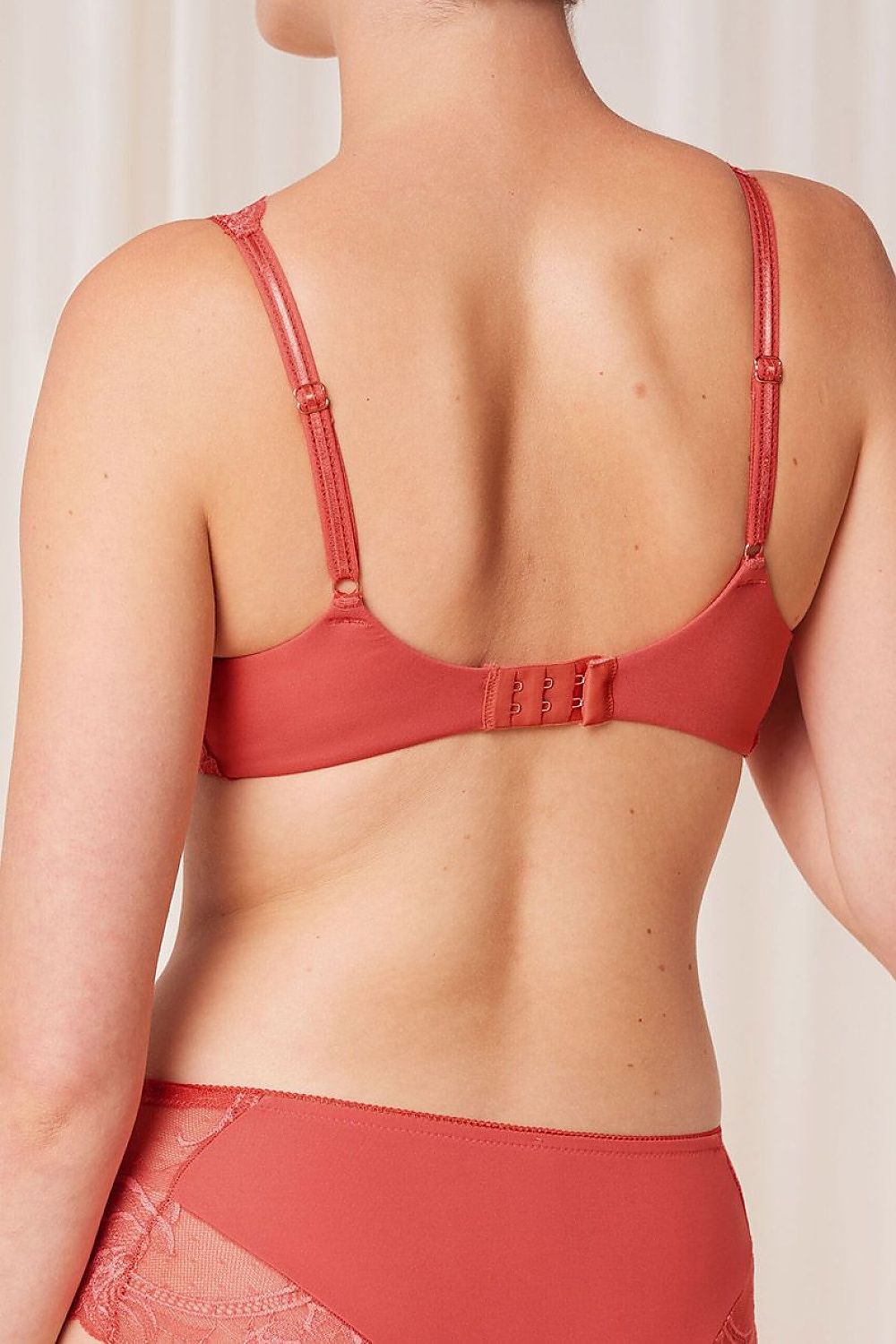 Padded bra model 230263 Triumph