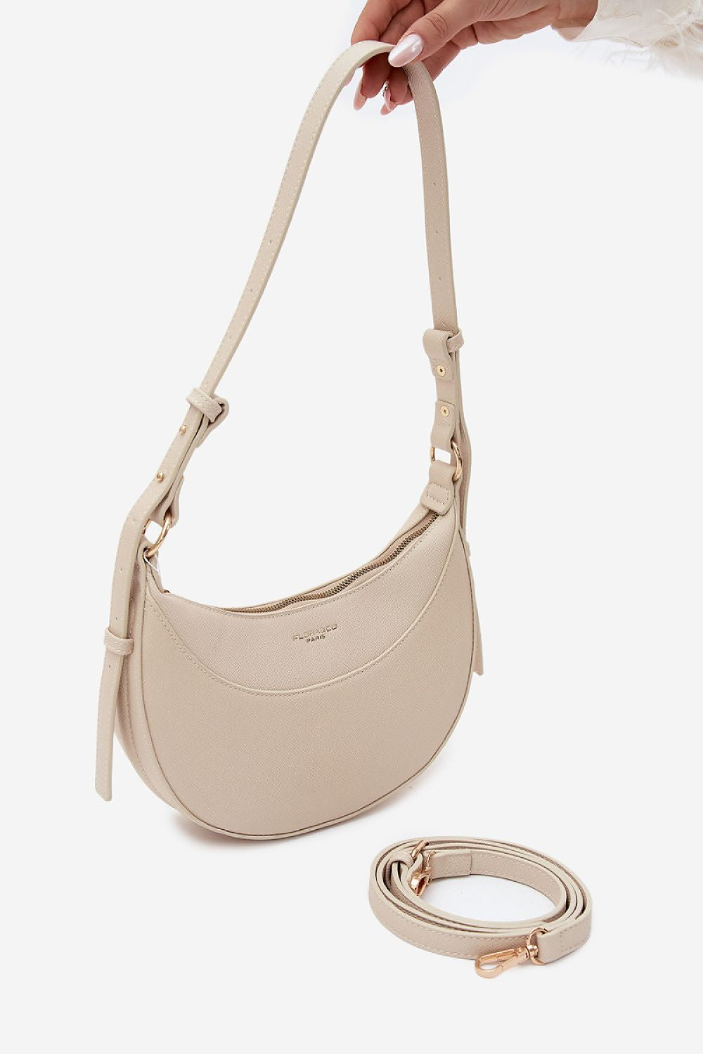 Everyday handbag model 230402 Step in style