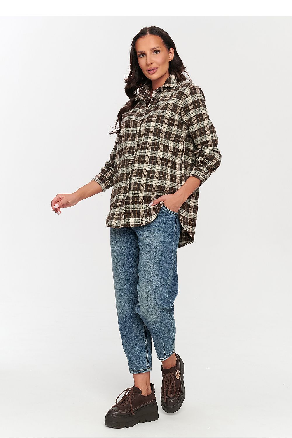 Long sleeve shirt model 231012 Makadamia