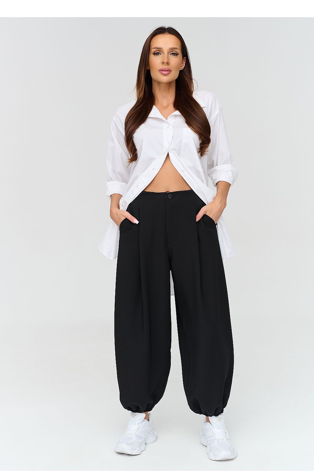 Harem trousers model 231997 Makadamia