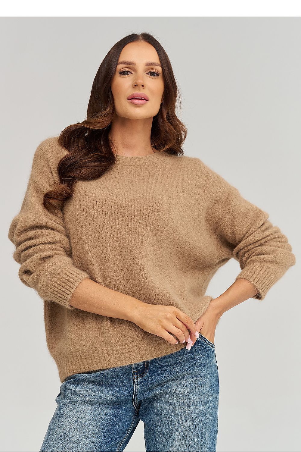 Jumper model 232011 Makadamia