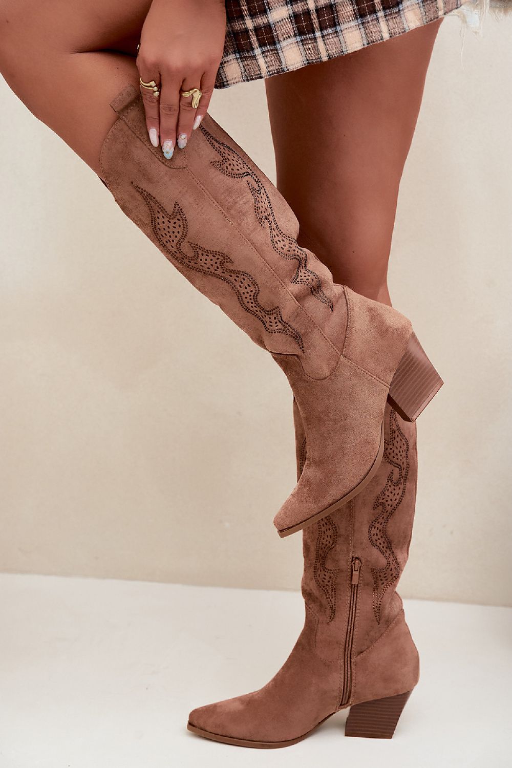 Heel boots model 232101 Step in style
