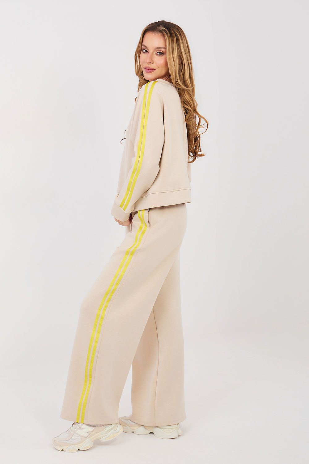 Set model 232213 Rue Paris