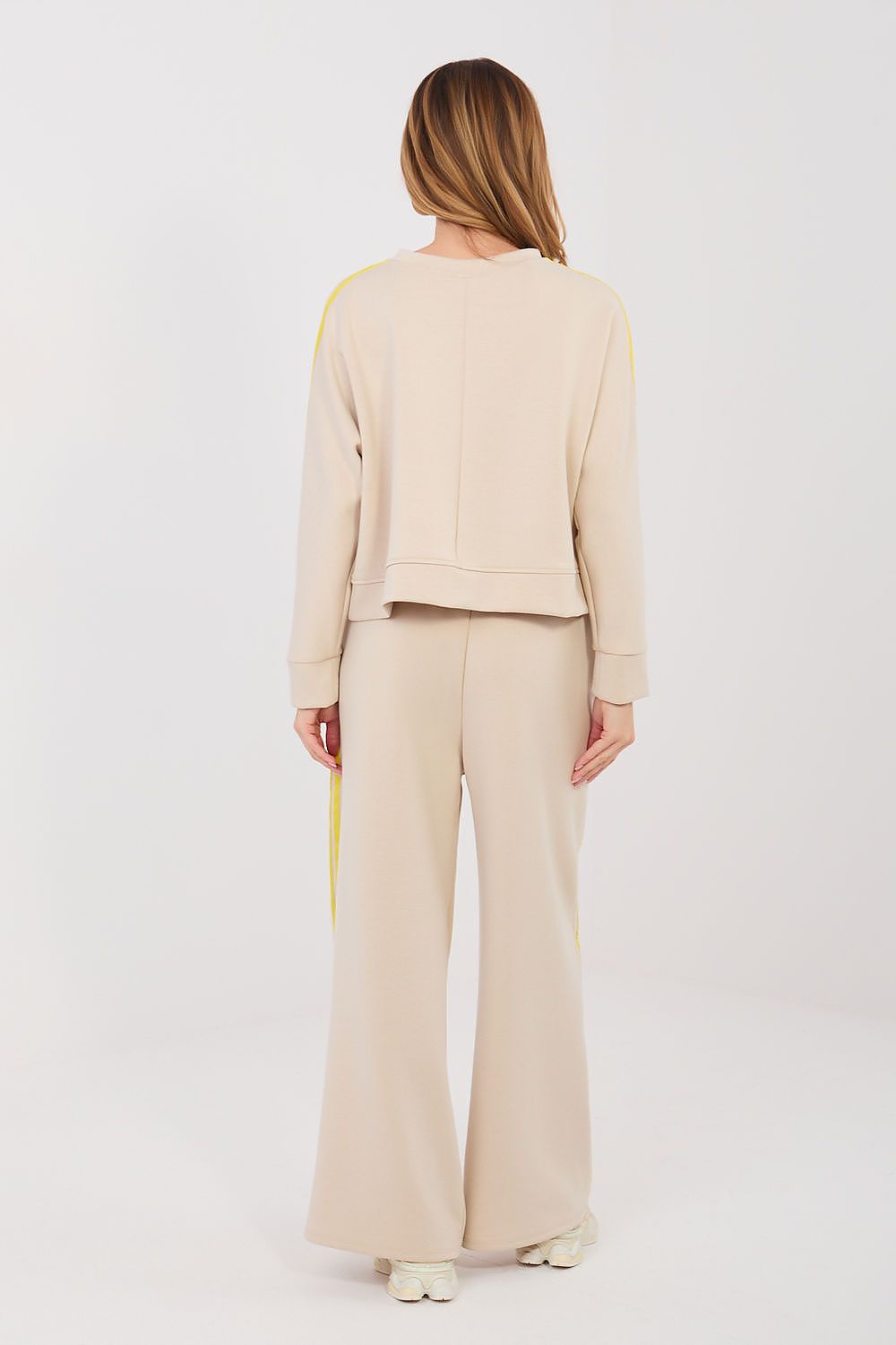 Set model 232213 Rue Paris