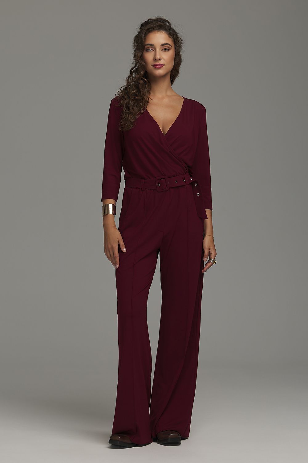 Suit model 232503 Nife