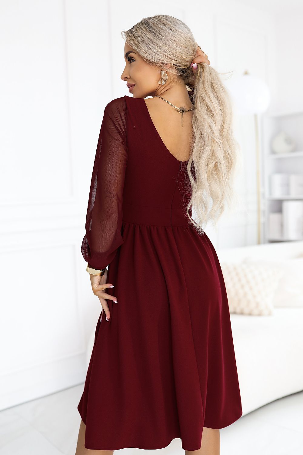 Evening dress model 232811 Numoco