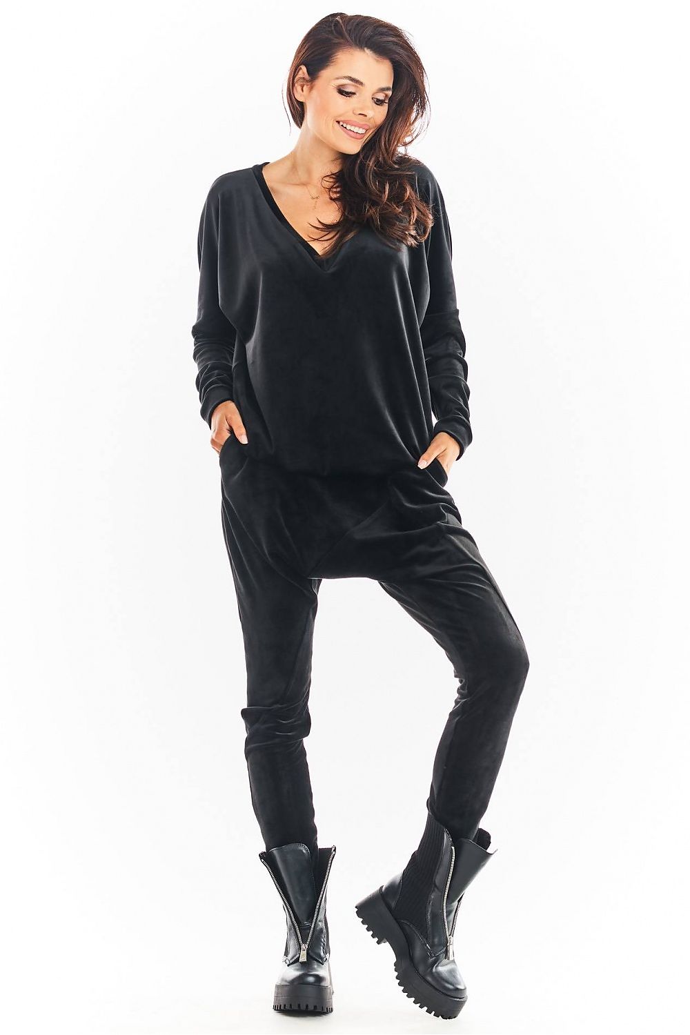 Tracksuit trousers model 149776 awama