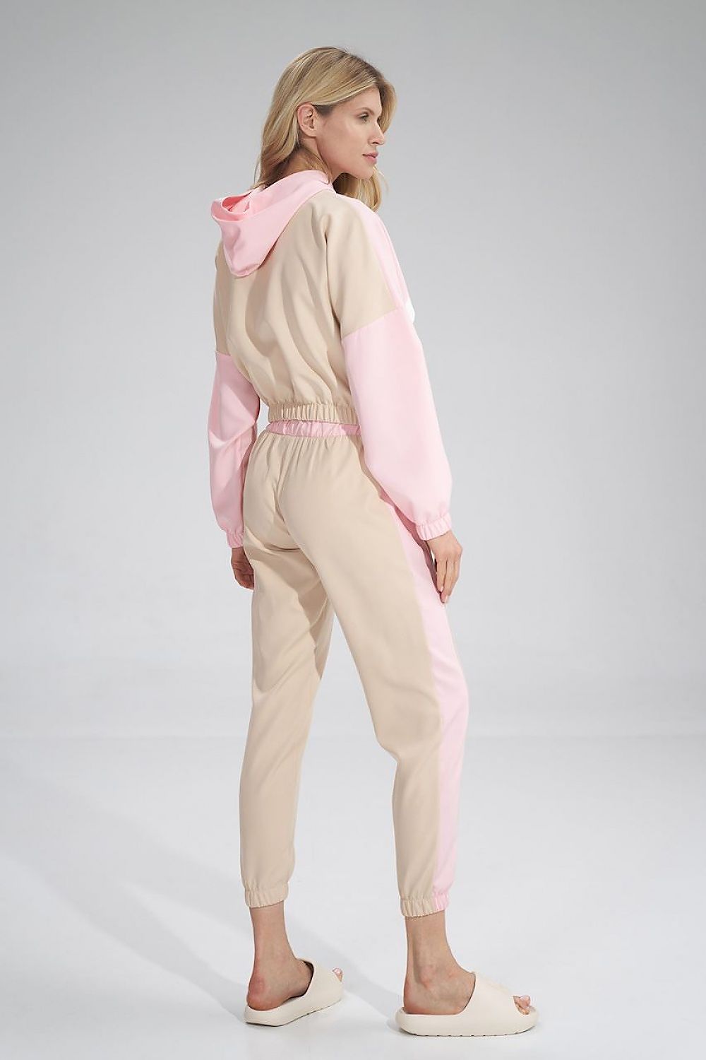 Tracksuit trousers model 154689 Figl