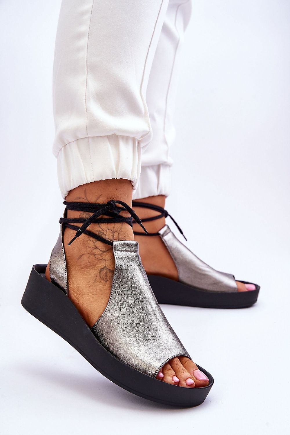 Buskin model 181765 Step in style