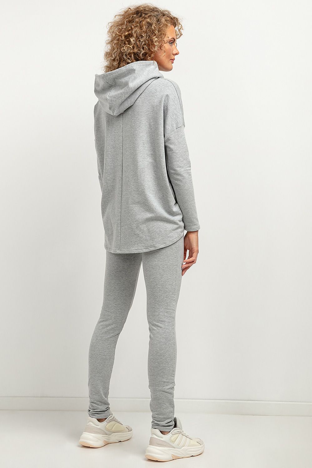 Long leggings model 183212 Tessita