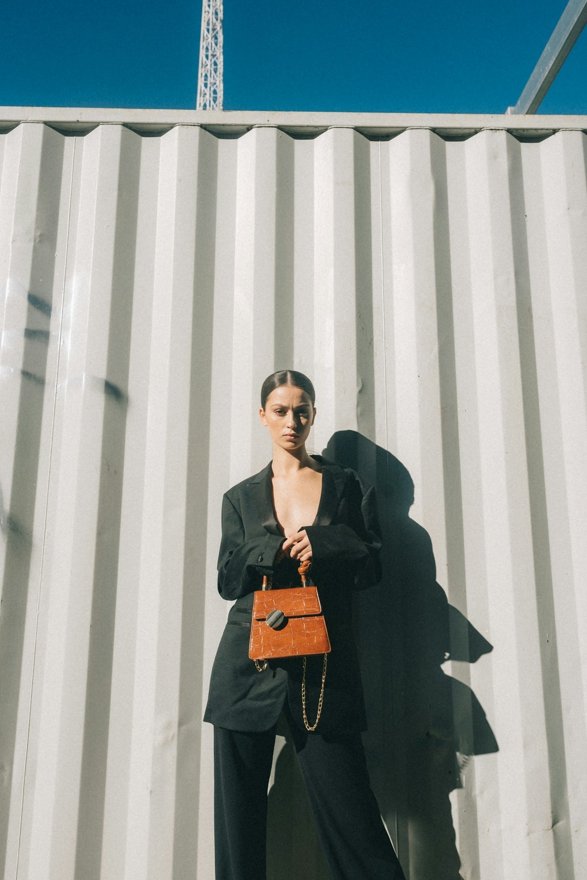 Being Bold with Accessories: A Statement of Modern Feminine Style - GMS