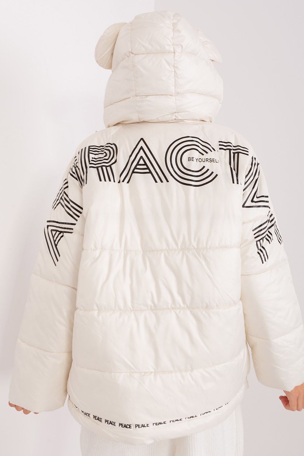  Jacket model 190272 Trendy. ING 