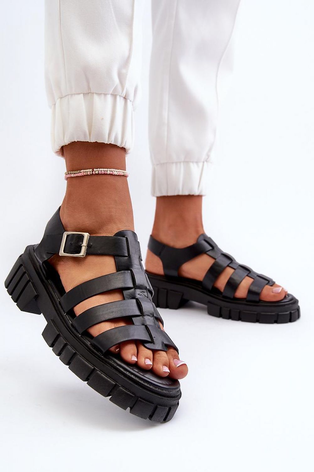  Sandals model 195743 Step in style 