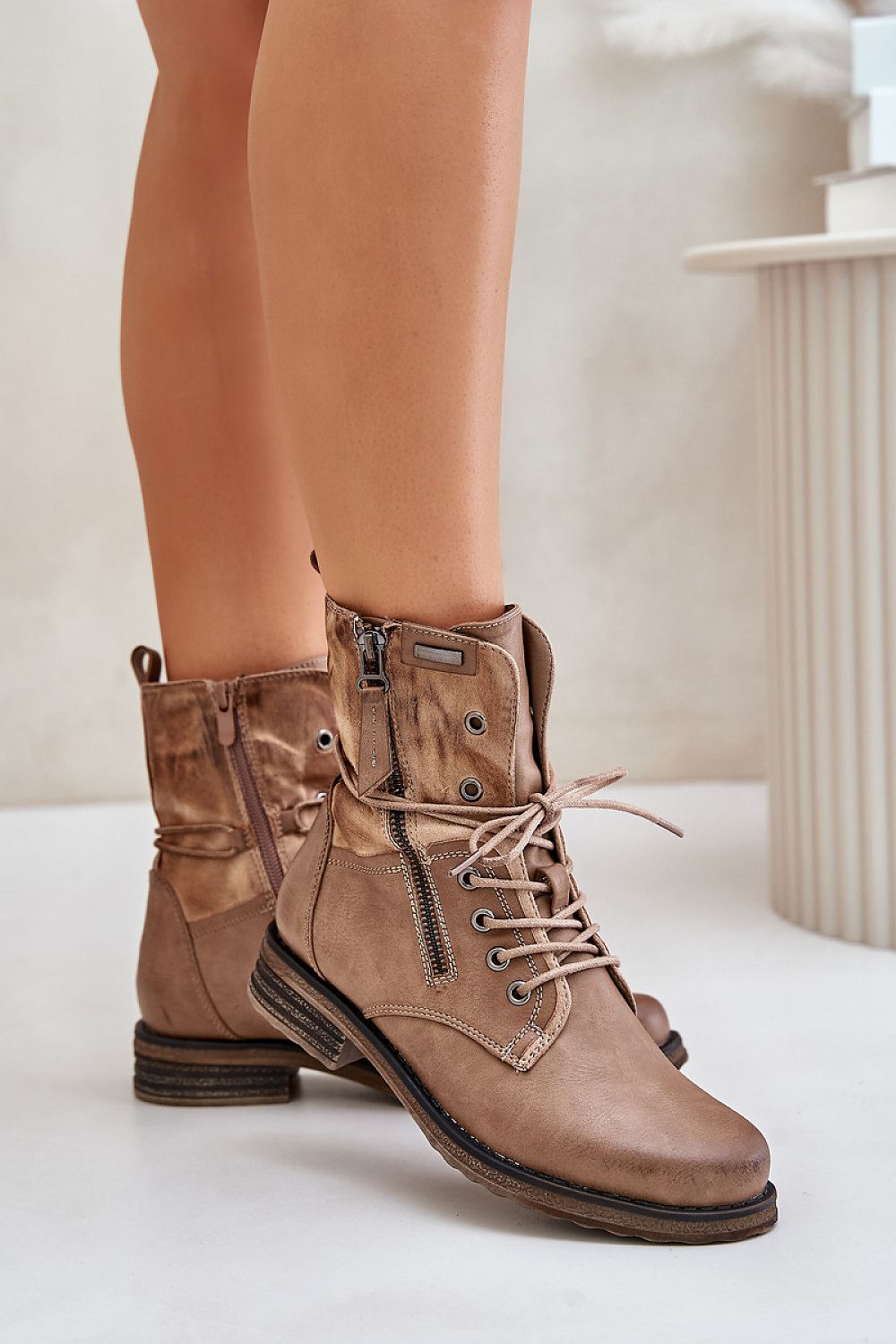  Bootie model 201879 Step in style 