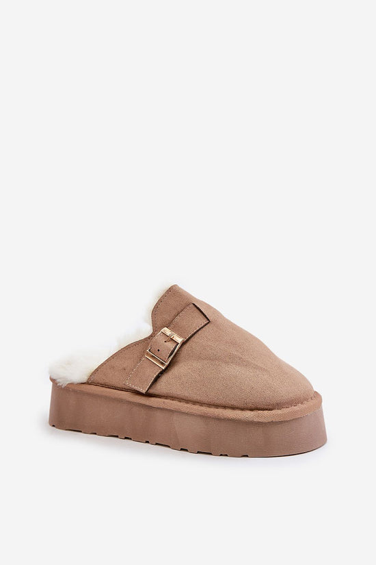  Slippers model 203746 Step in style 