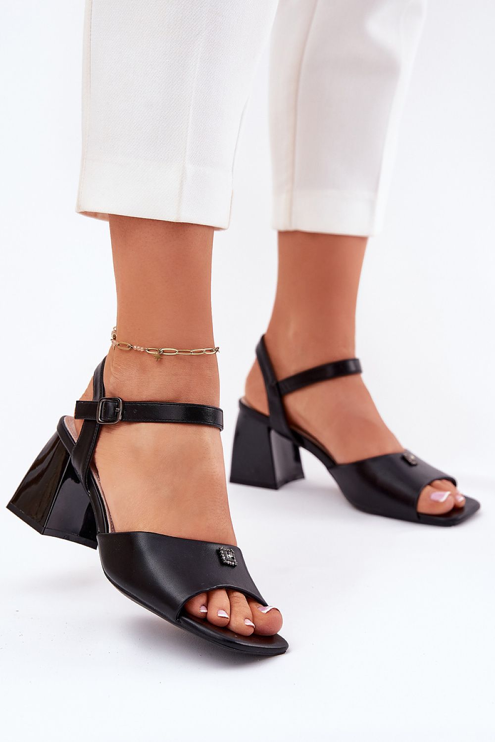  Heel sandals model 213186 Step in style 