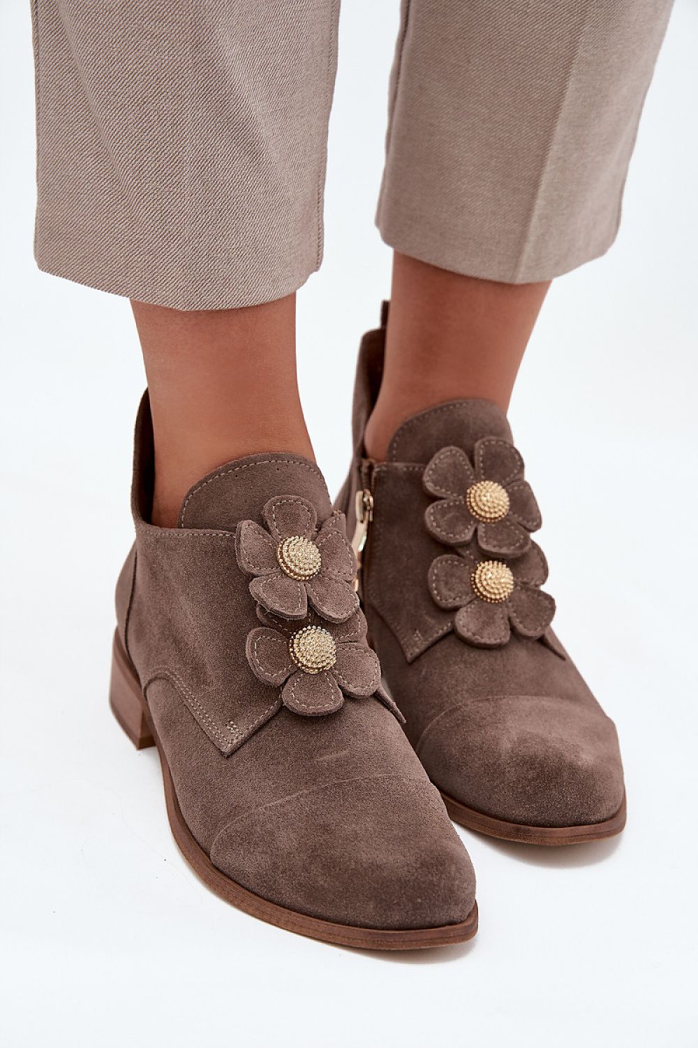  Half shoes model 216985 Step in style 