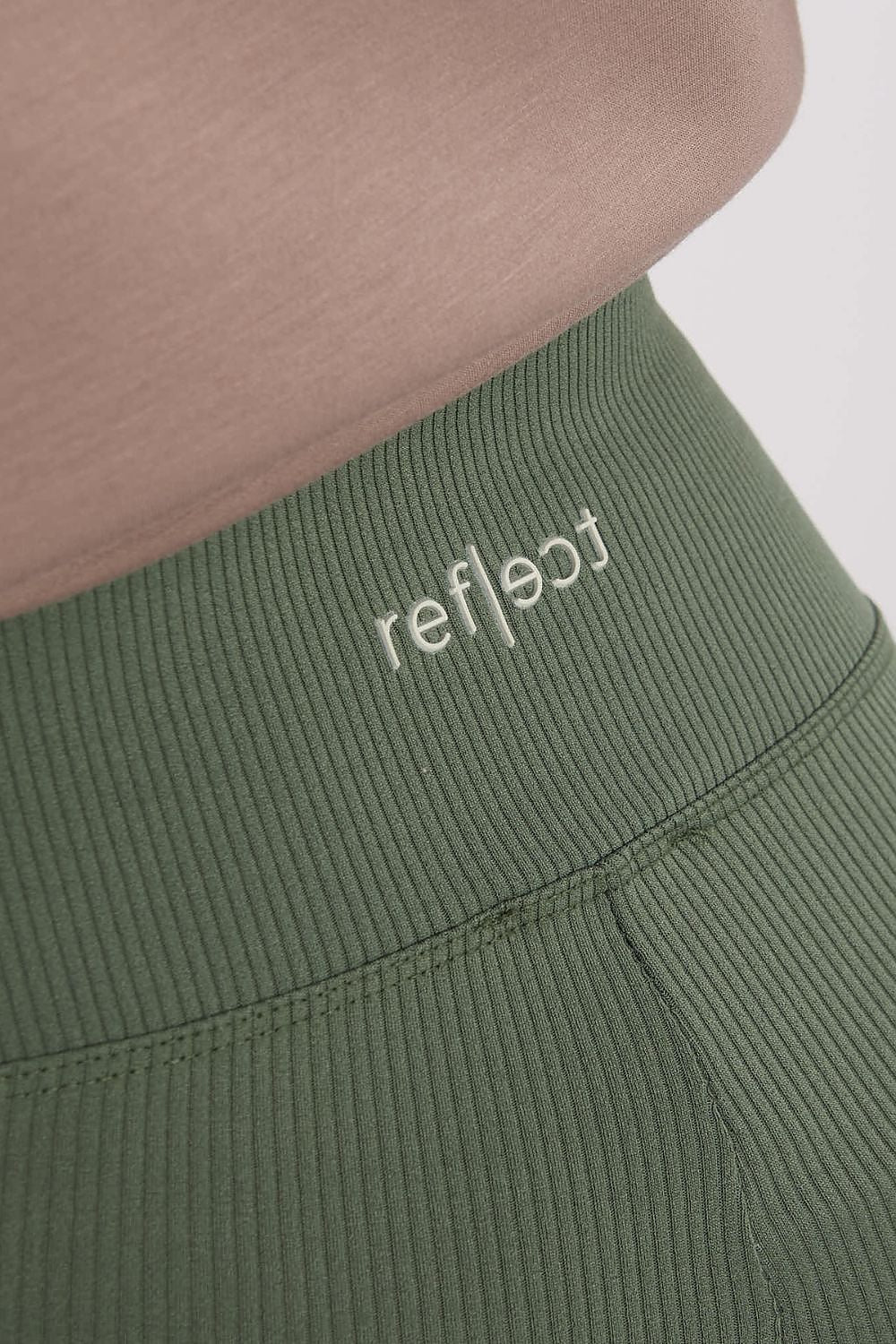  Long leggings model 221806 Relevance 