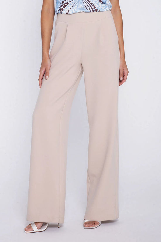  Women trousers model 225826 Nife 