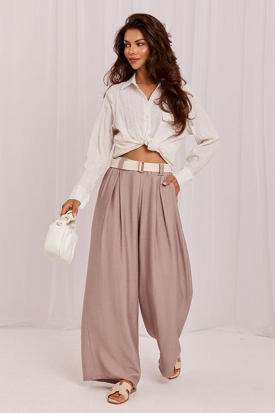  Women trousers model 229385 Rue Paris 
