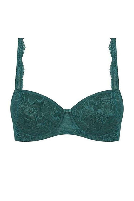  Padded bra model 230060 Triumph 