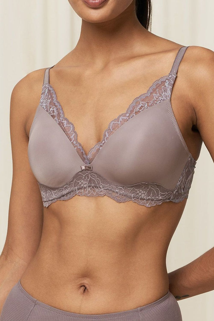  Padded bra model 230248 Triumph 