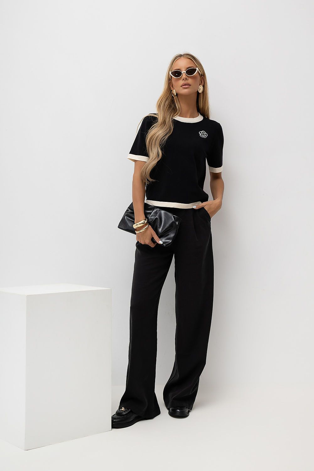  Short sleeve sweater model 230901 Italy Moda 