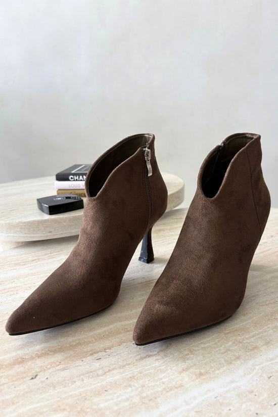  Heel boots model 230936 Step in style 
