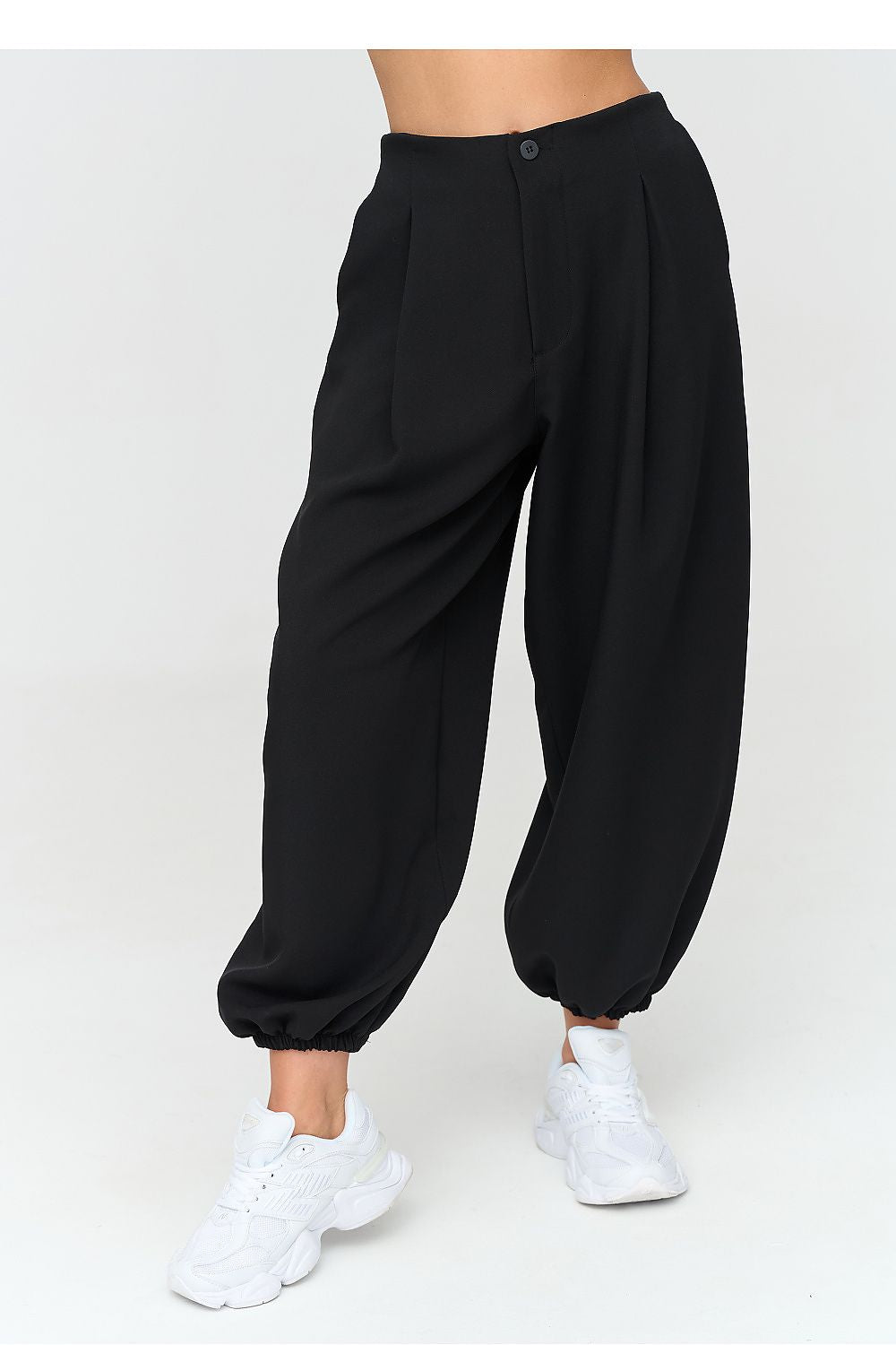  Harem trousers model 231997 Makadamia 